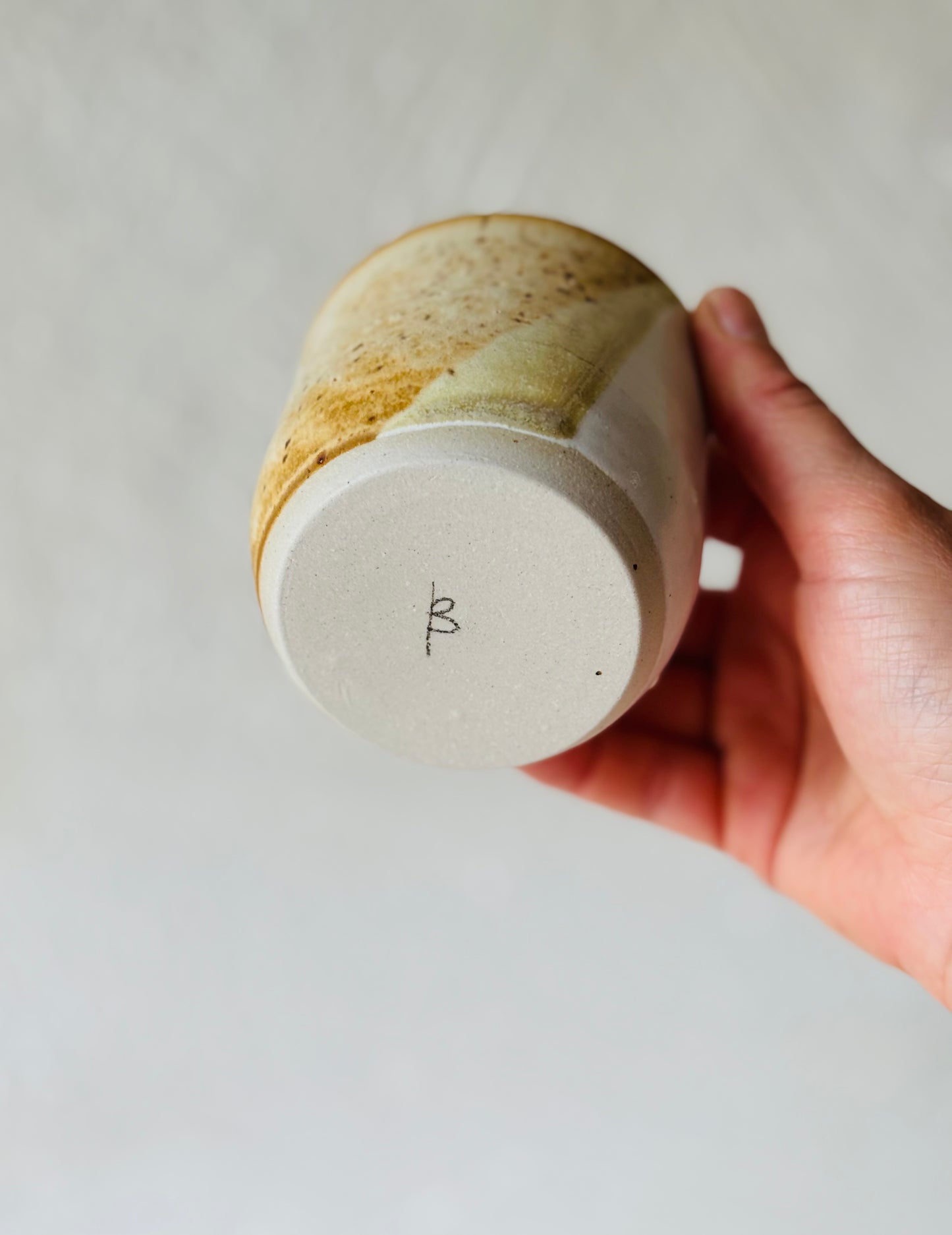 Mona Cup - Cork & White