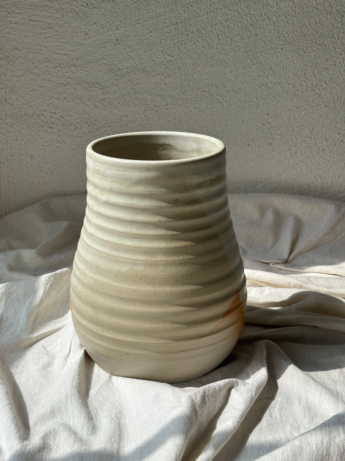 One of a kind vase - Silky White