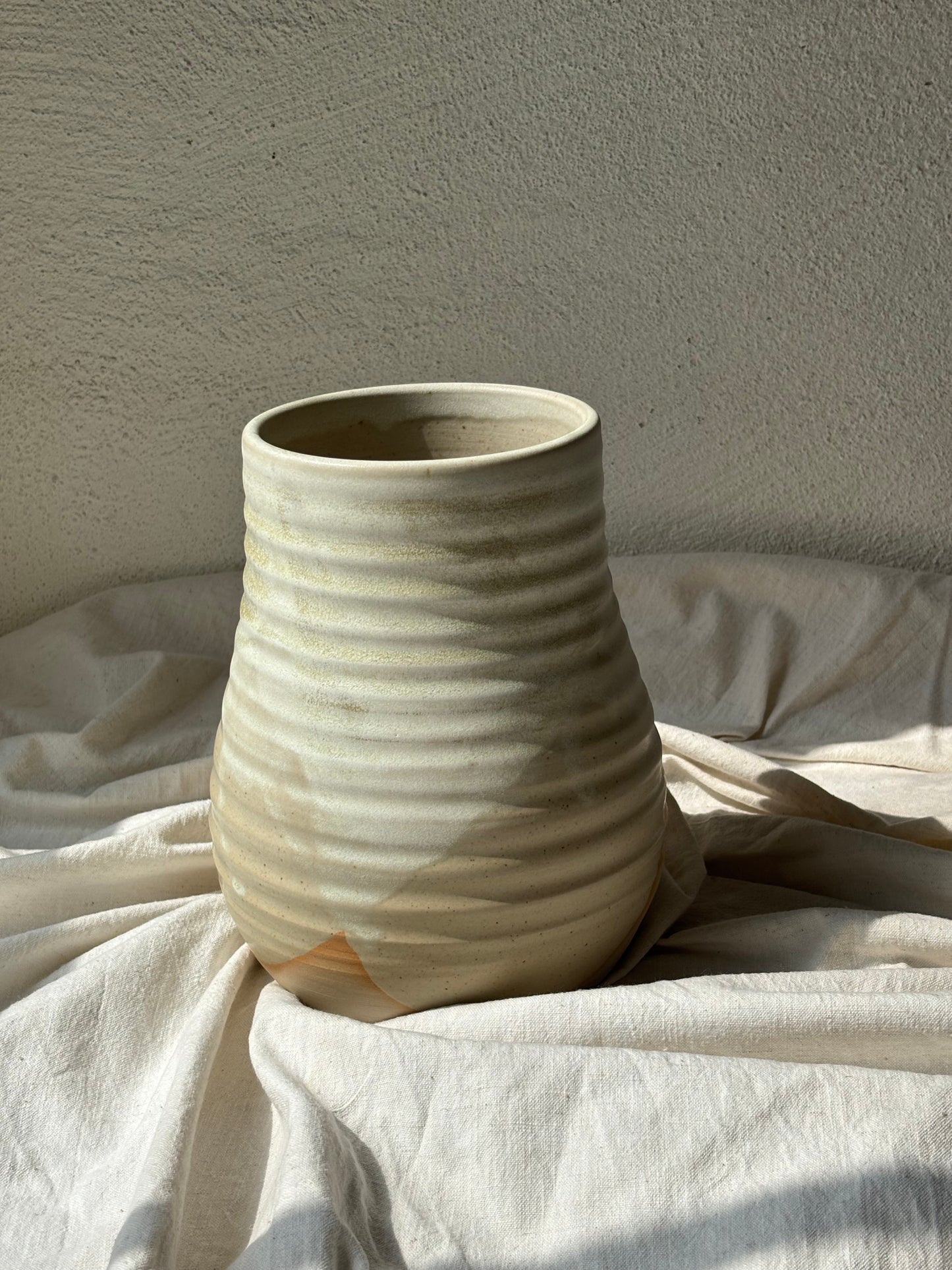 One of a kind vase - Silky White
