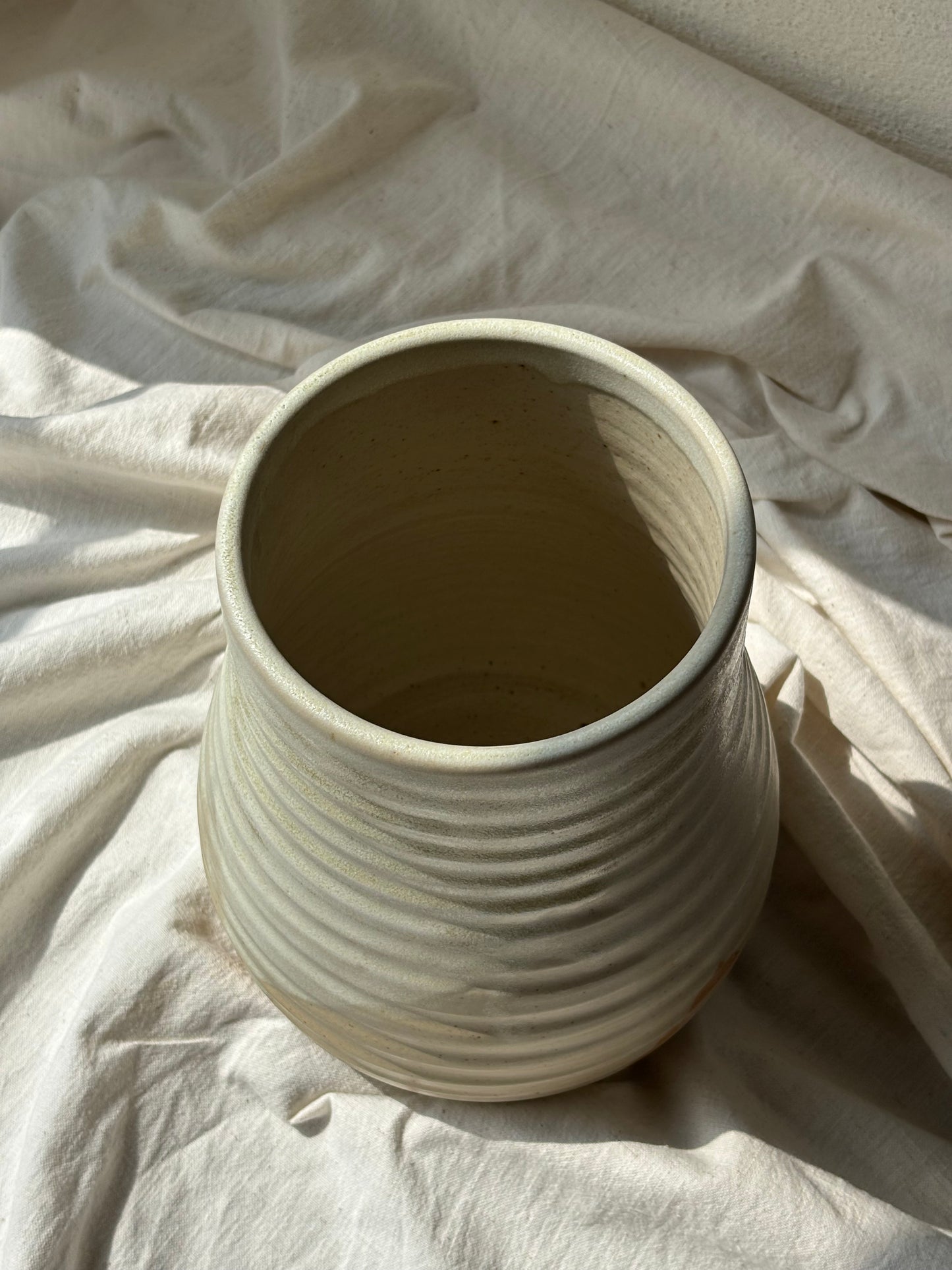 One of a kind vase - Silky White