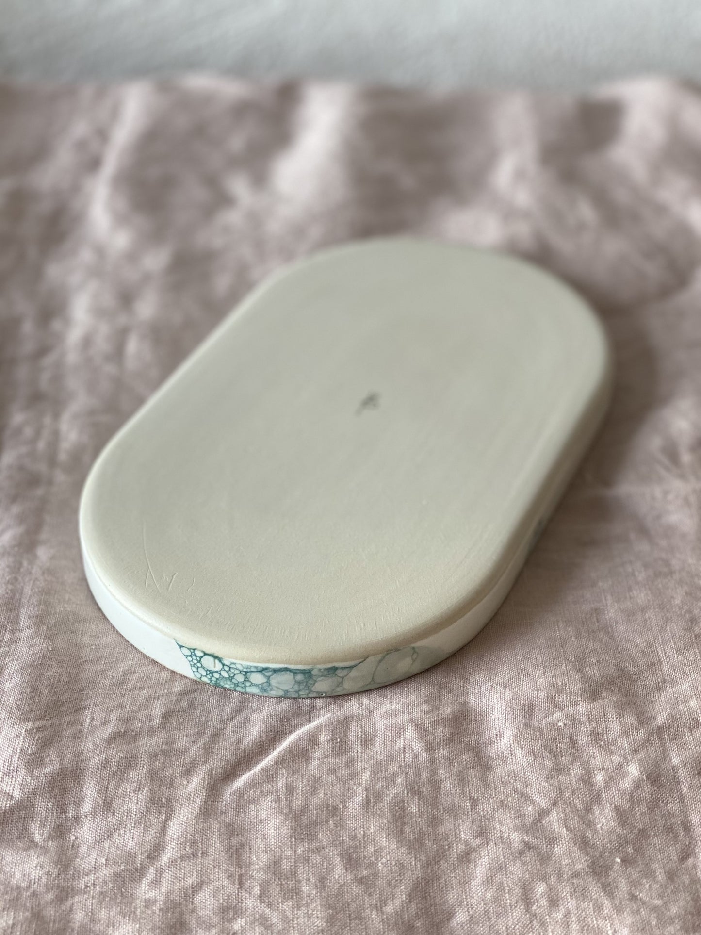 Oval Plate - Bubbly Green