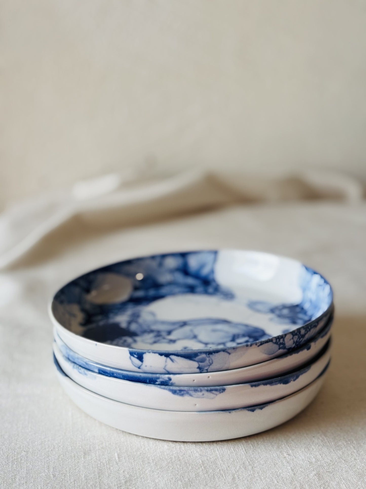 Sunrise Plate - Bubbly Blue